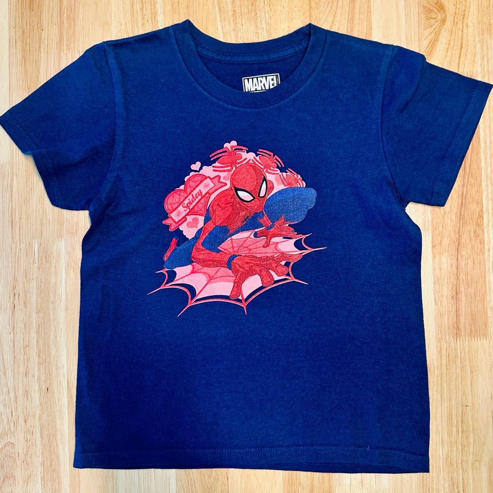 Marvel Boys Navy Blue Spider-Man Graphic Tee with Red Print and Love Heart XS/5T